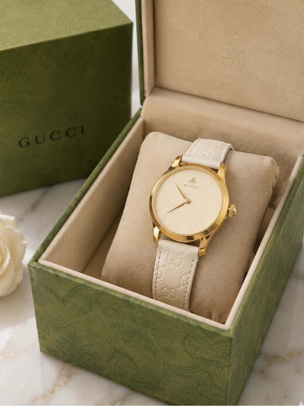 NWT Gucci Cream Leather Watch with Gold-Tone Case - Picture 3 of 9
